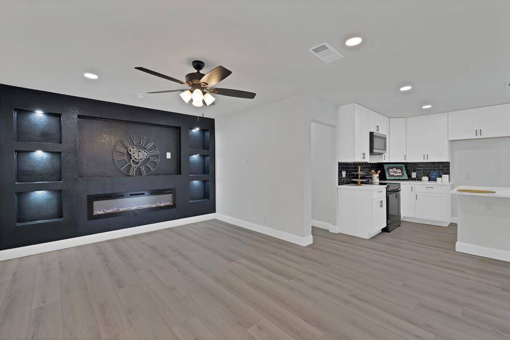 Dallas, TX 75216,3022 50th Street
