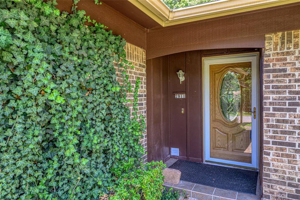 Denison, TX 75020,2911 W Day Street