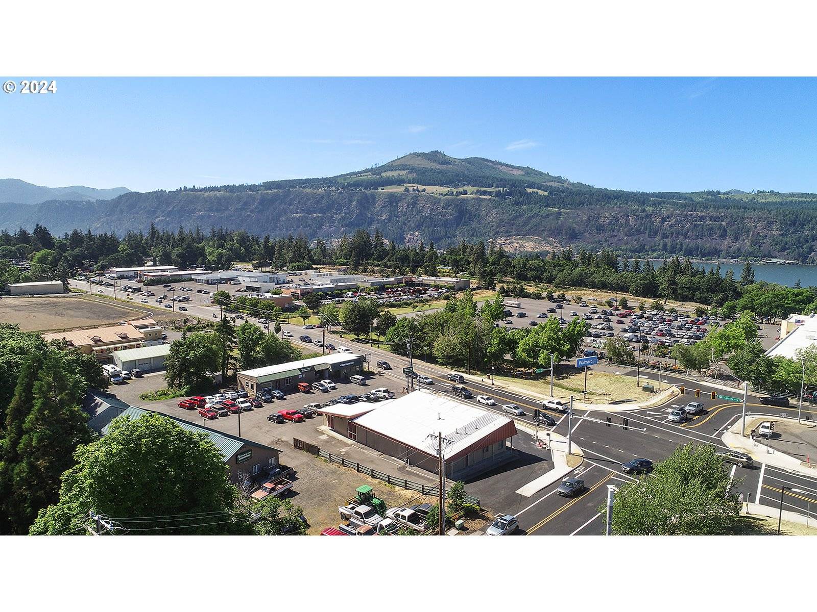 Hood River, OR 97031,2727 CASCADE AVE
