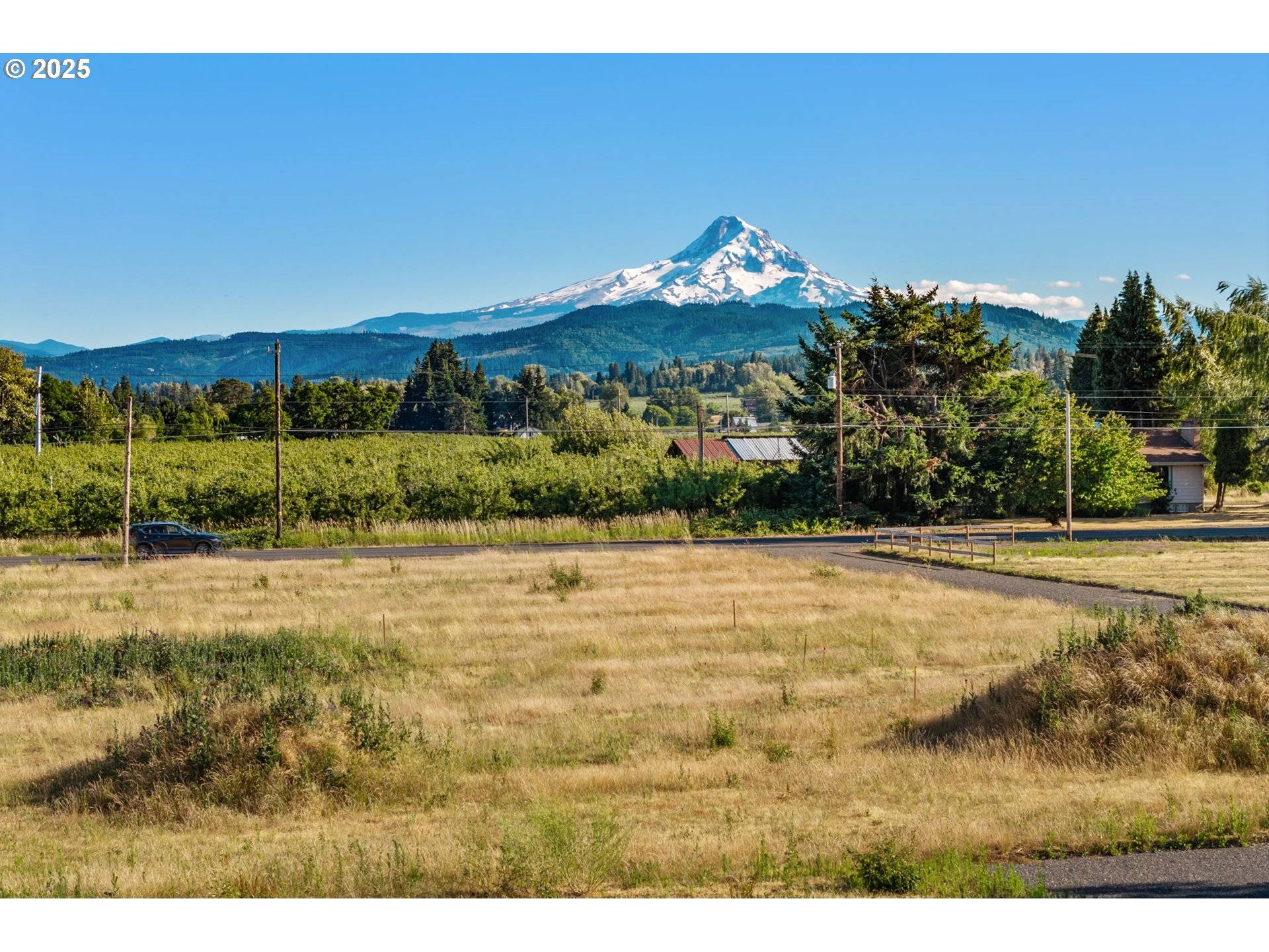 Hood River, OR 97031,3852 BELMONT DR