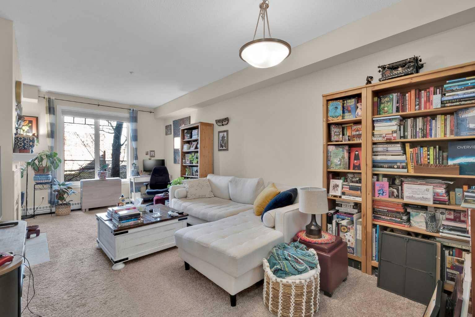 Calgary, AB T3H4Z1,1888 Signature PARK Southwest #2108