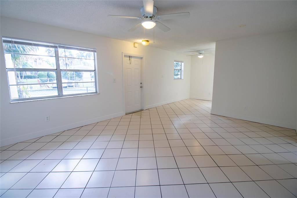 Fort Lauderdale, FL 33312,1507 Argyle Dr #106