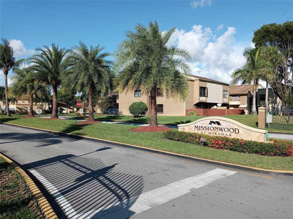 [StreetName, UnitNumber, StreetNumber, StreetDirPrefix], Miramar, FL 33025