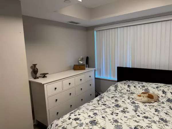 Markham, ON L3R 5M8,18 Uptown DR #510