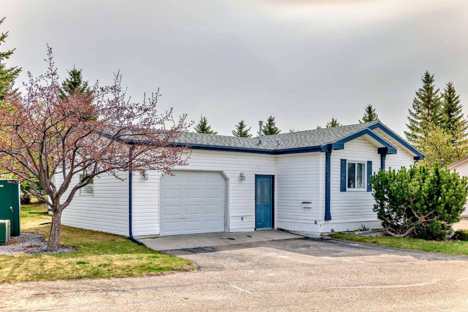 4908 Dorchester AVE, Red Deer, AB T4R2Z8