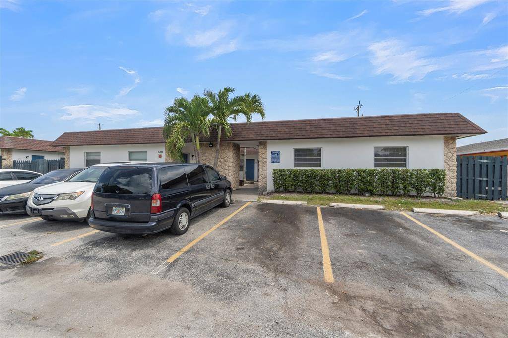 Oakland Park, FL 33334,[StreetName,UnitNumber,StreetNumber,StreetDirPrefix]