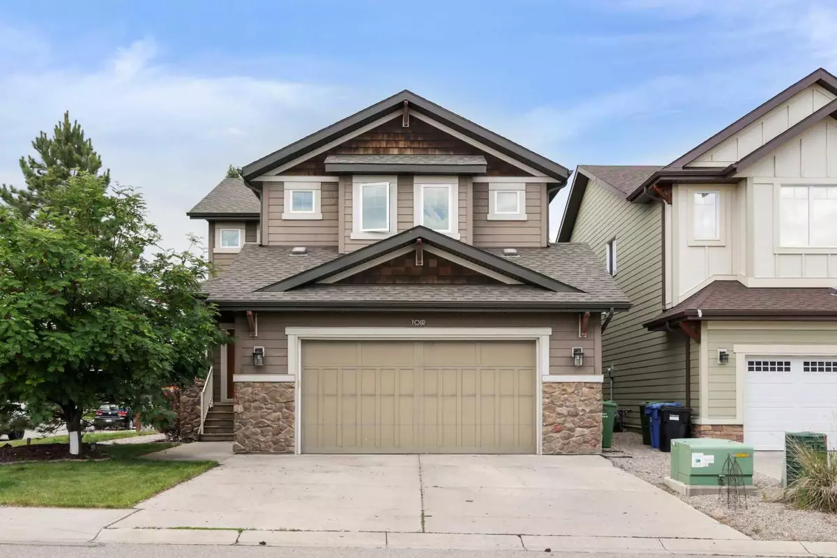 Calgary, AB T3M 0G5,4 Auburn Sound CT Southeast
