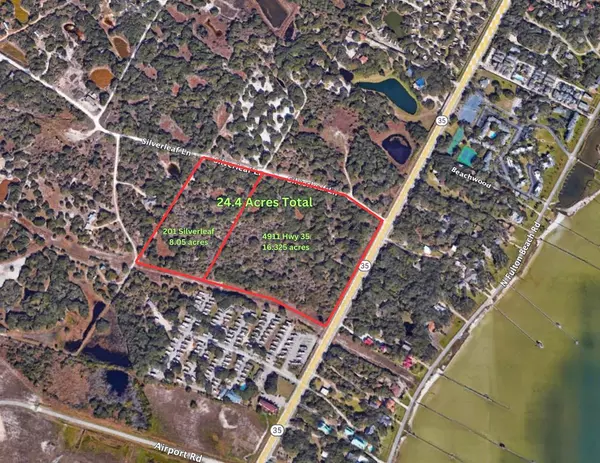 4911 Hwy 35N/201 Silverleaf Lane, Rockport, TX 78382