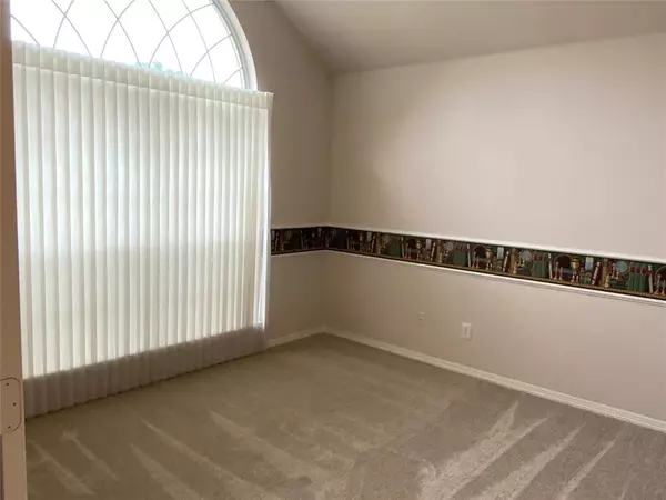Hurst, TX 76054,321 Chantilly Court
