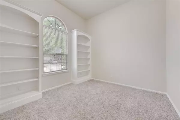 Fate, TX 75087,210 White Drive