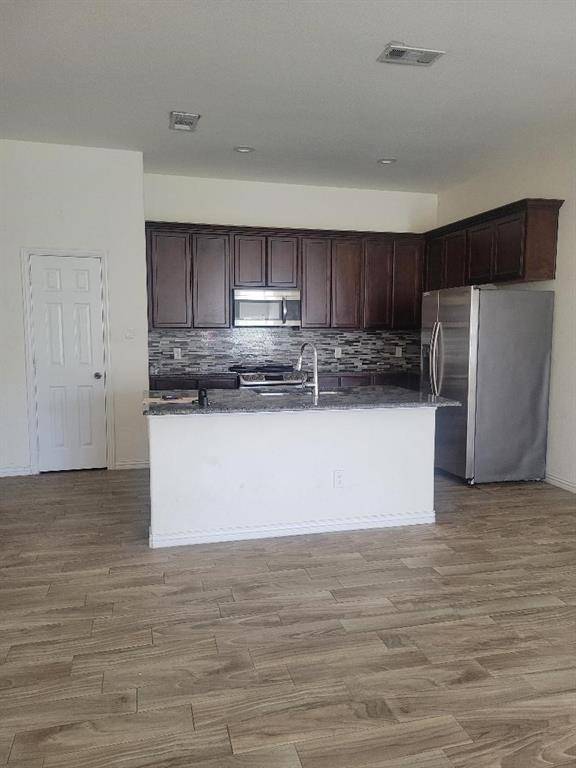 Dallas, TX 75253,14247 Greenhaw Lane