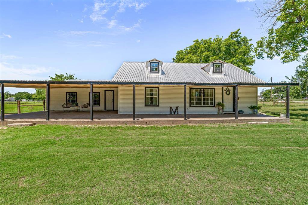 Hico, TX 76457,40248 FM 2481