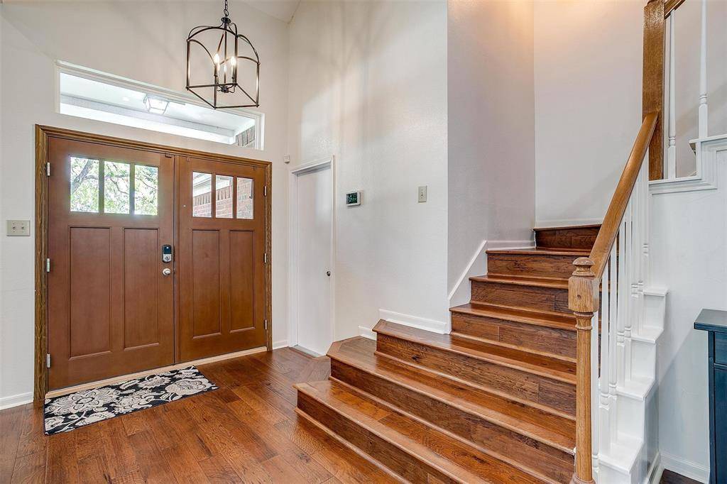 Grapevine, TX 76051,609 Huntington Court