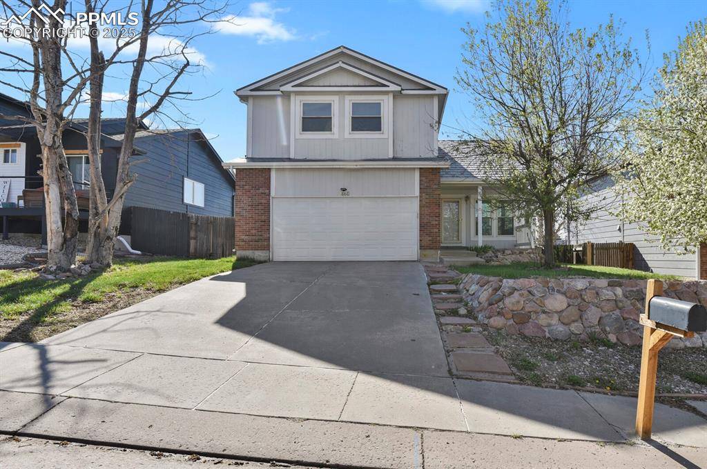 2860 Richmond DR, Colorado Springs, CO 80922