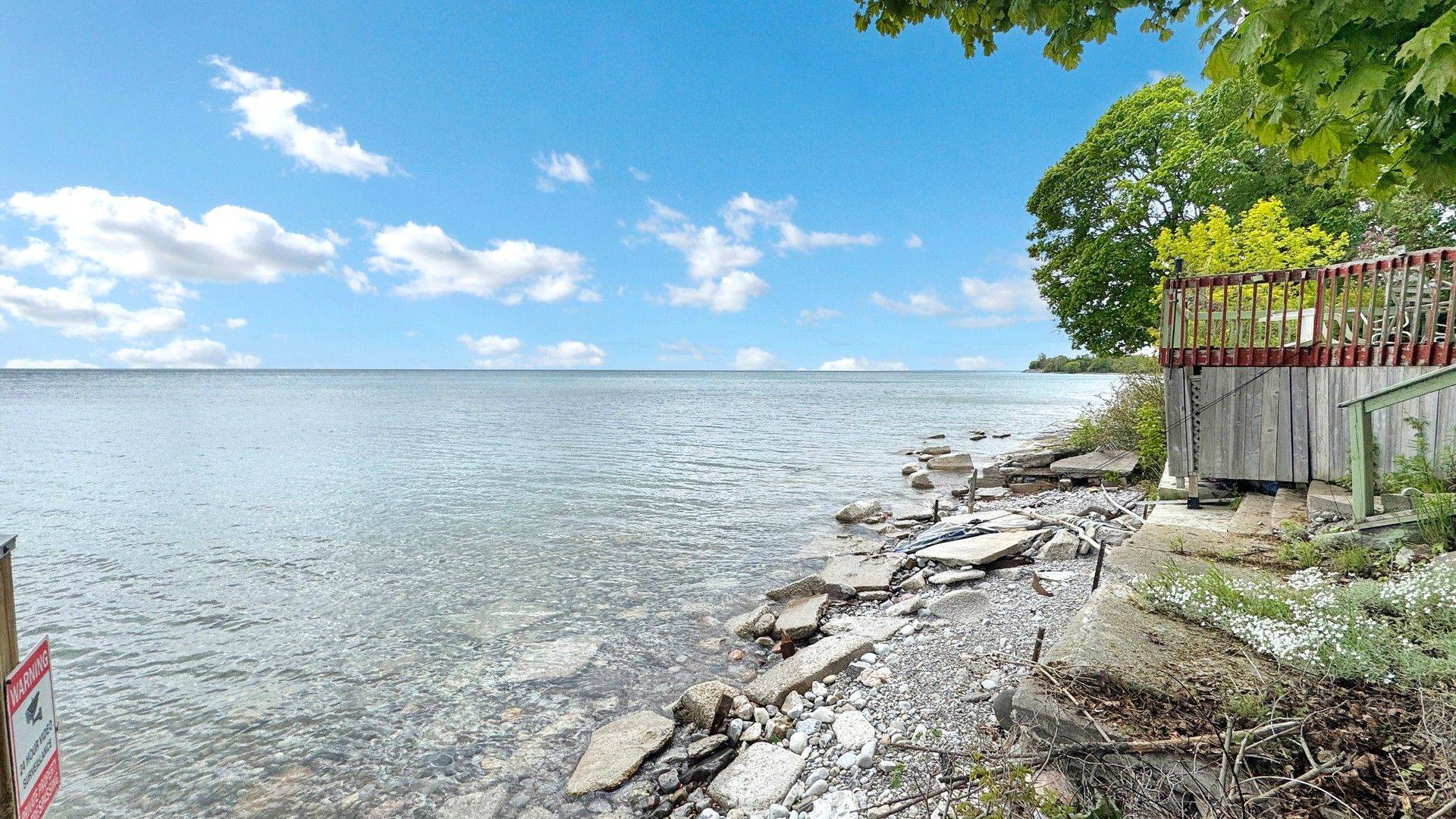 Oshawa, ON L1J 1A1,59 Muskoka AVE