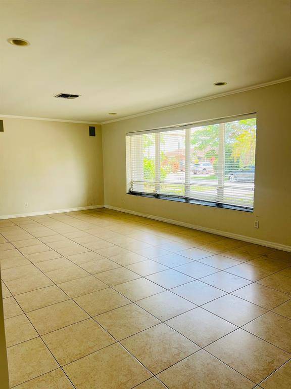 Hollywood, FL 33021,[StreetName,UnitNumber,StreetNumber,StreetDirPrefix]