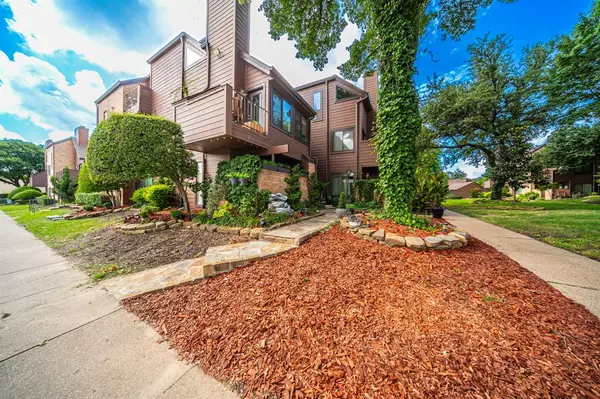 1704 Baird Farm Circle #4104, Arlington, TX 76006
