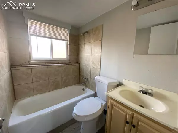 Colorado Springs, CO 80916