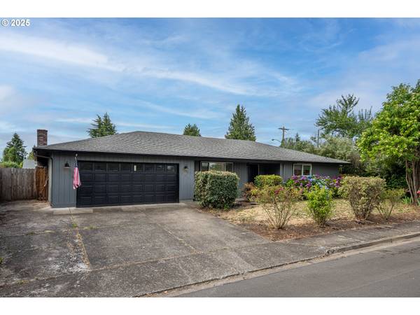 992 TRAVIS AVE, Eugene, OR 97404