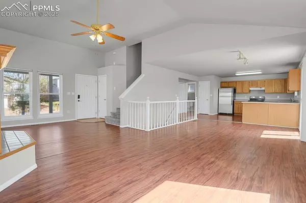 Colorado Springs, CO 80922,2860 Richmond DR