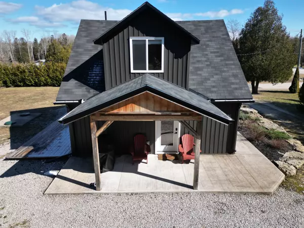 Northern Bruce Peninsula, ON N0H 2M0,597 Stokes Bay RD