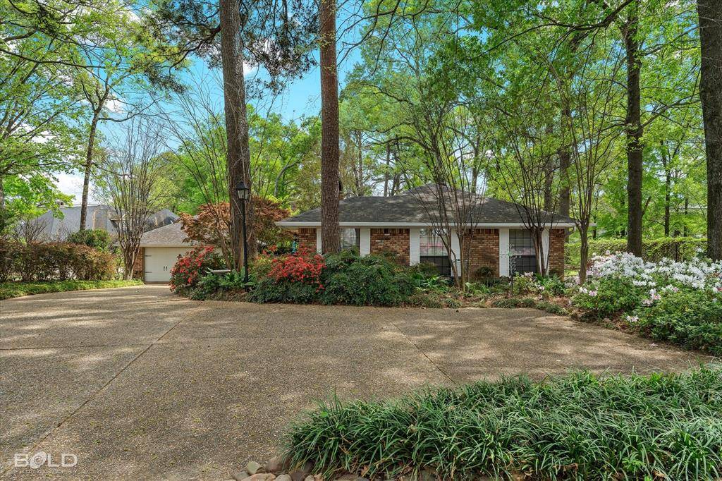 1739 Willow Point Drive,  Shreveport,  LA 71119