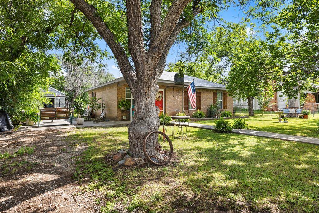 San Saba, TX 76877,1105 W Storey Street