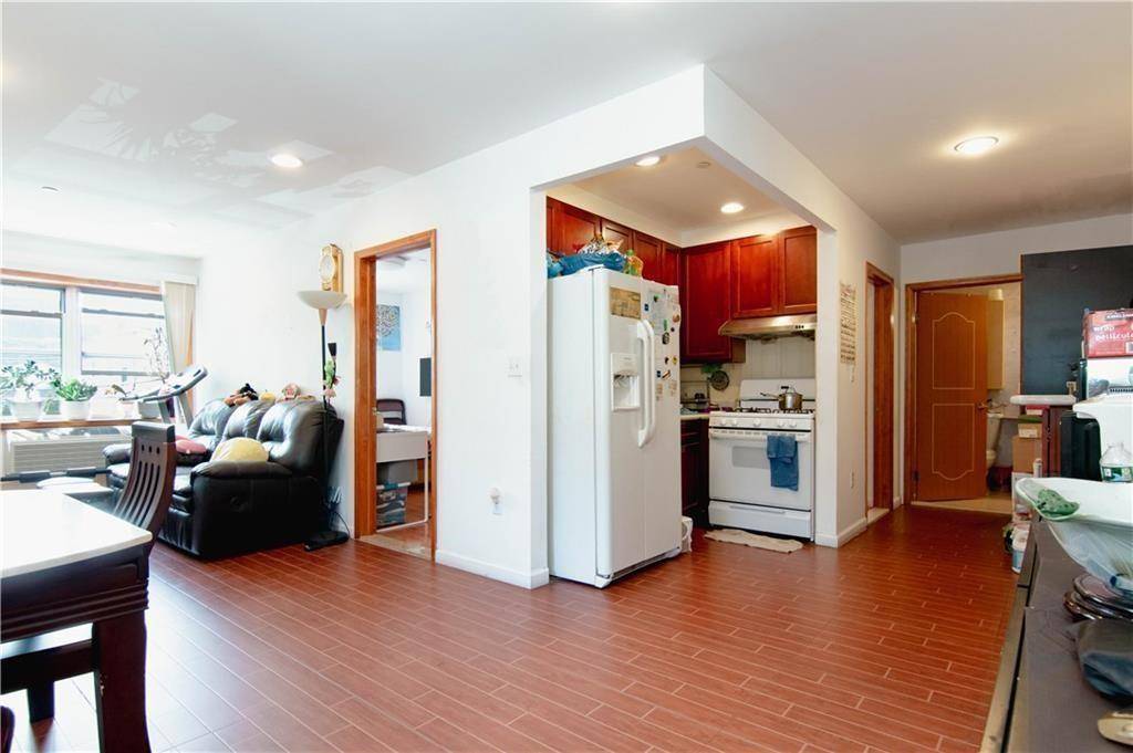 Brooklyn, NY 11204,140 Avenue O #2R