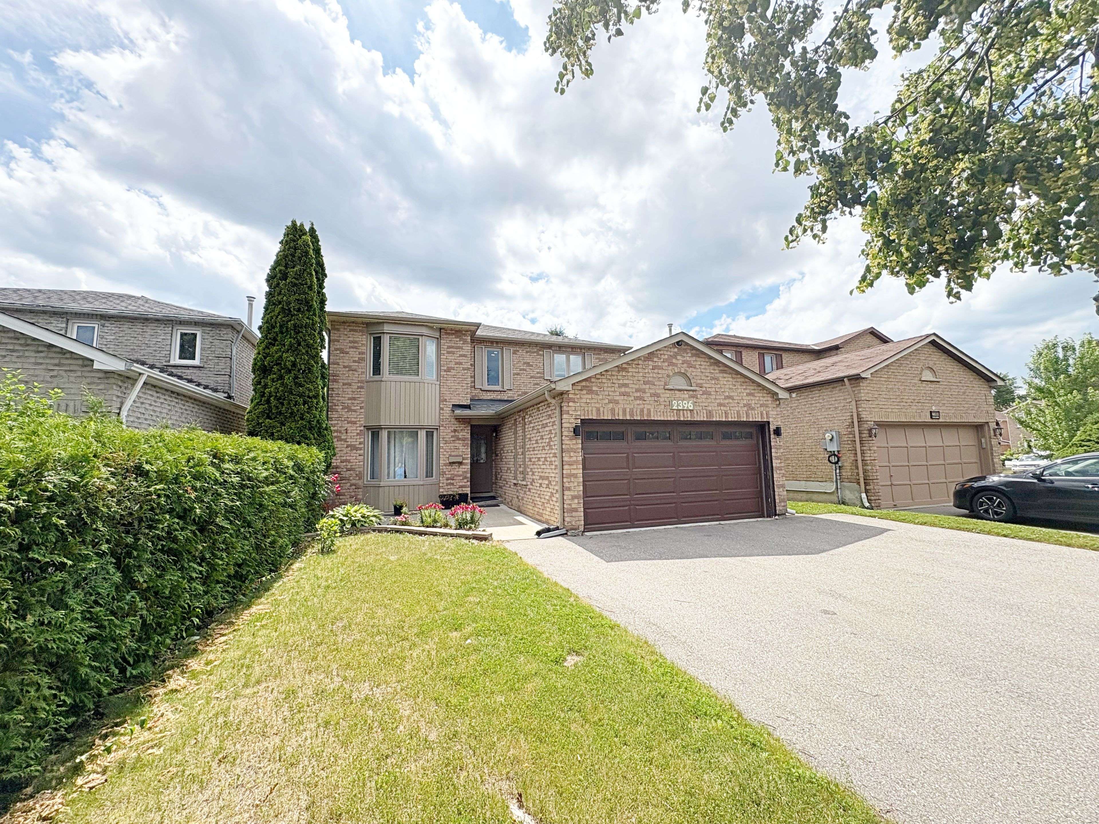 Pickering, ON L1X 2K6,2396 Annan Woods DR