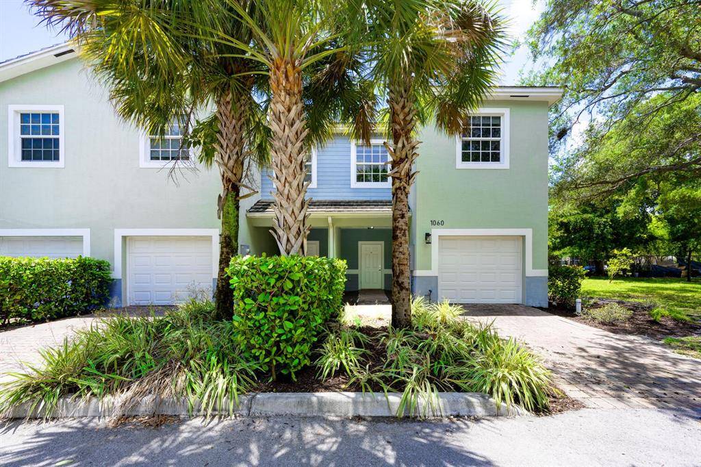 Delray Beach, FL 33444,1060 Crystal Way #104
