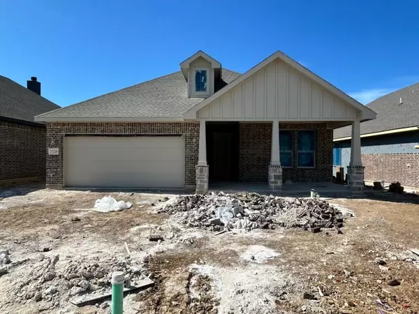 3526 Columbus Street, Gainesville, TX 76240