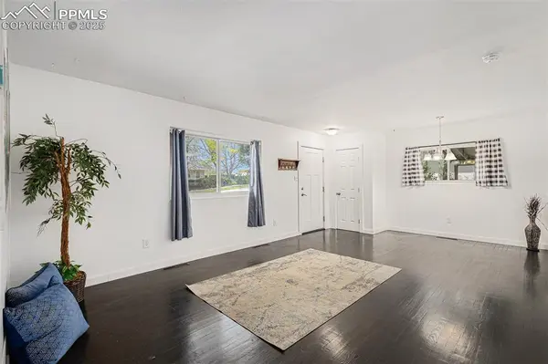 Colorado Springs, CO 80907,3715 Manchester ST