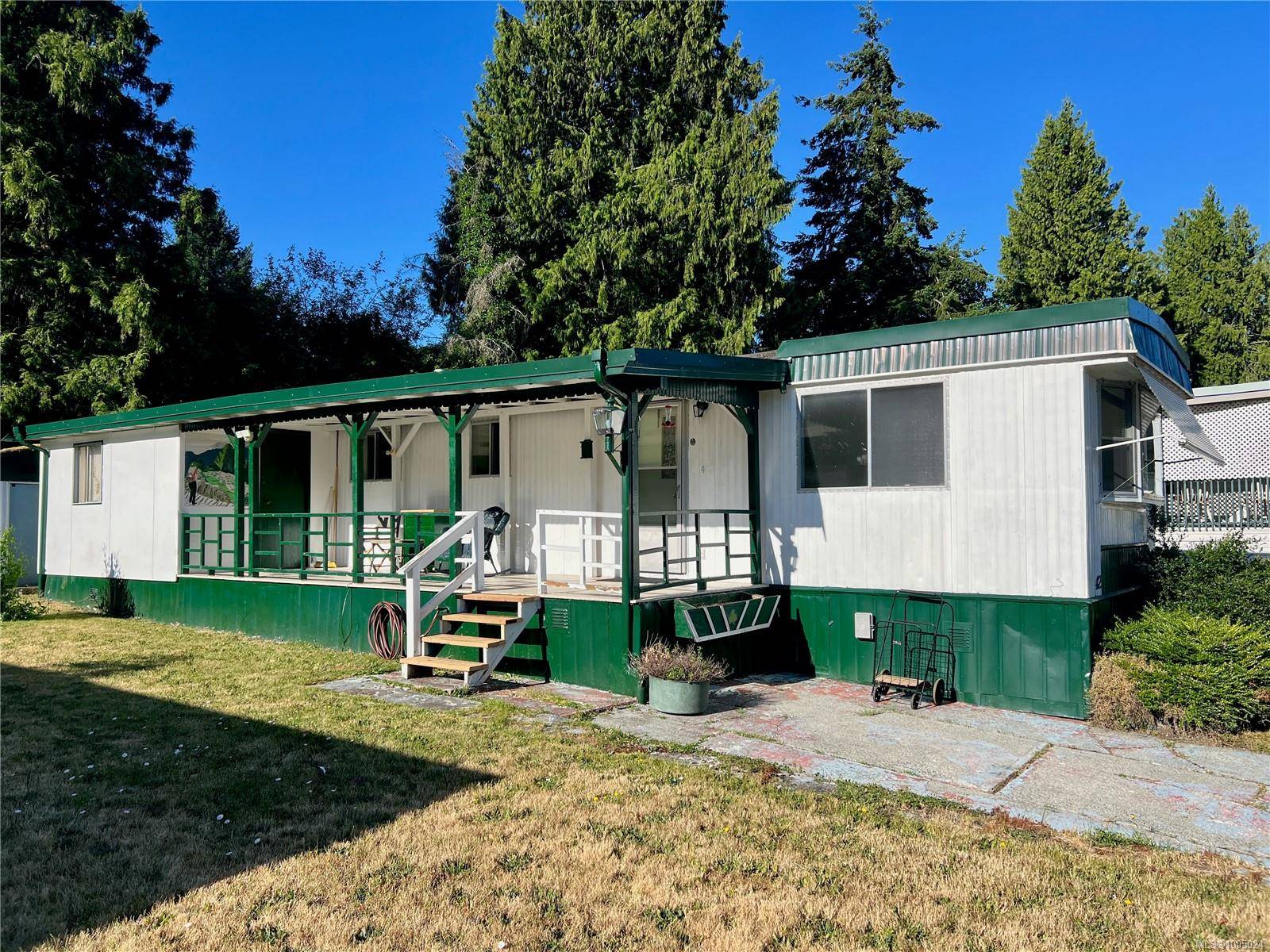Nanaimo, BC V9R 6L3,61 12th St #42