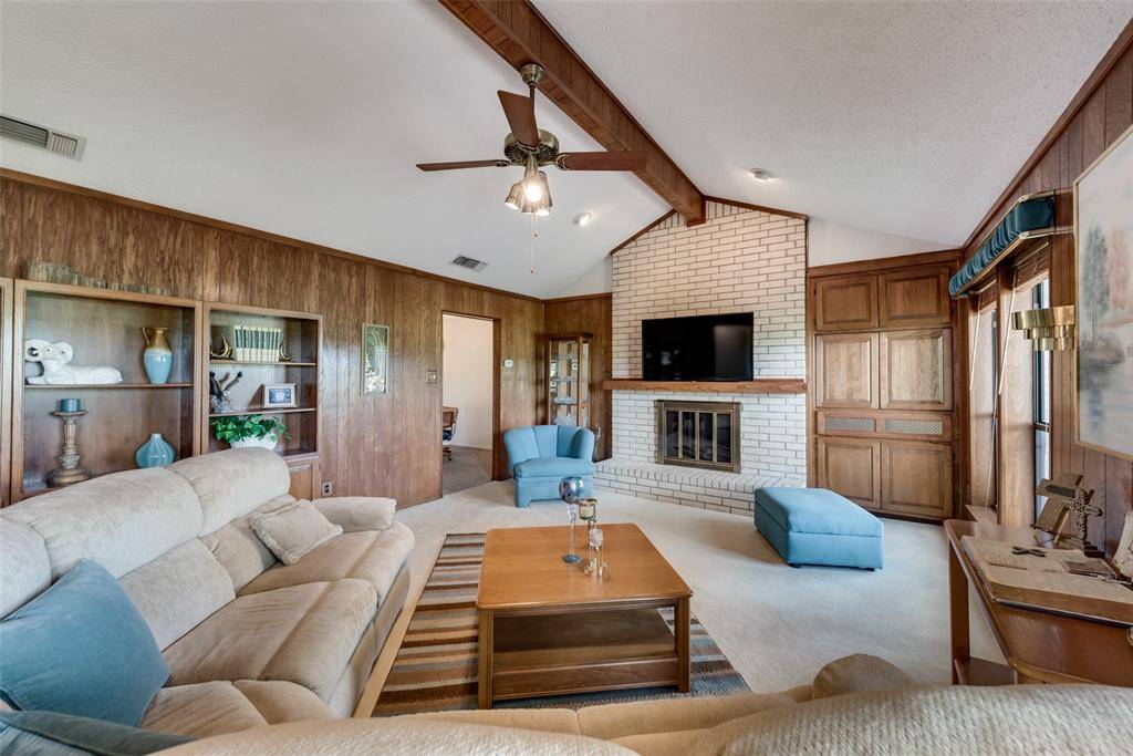 Springtown, TX 76082,460 J E Woody Road