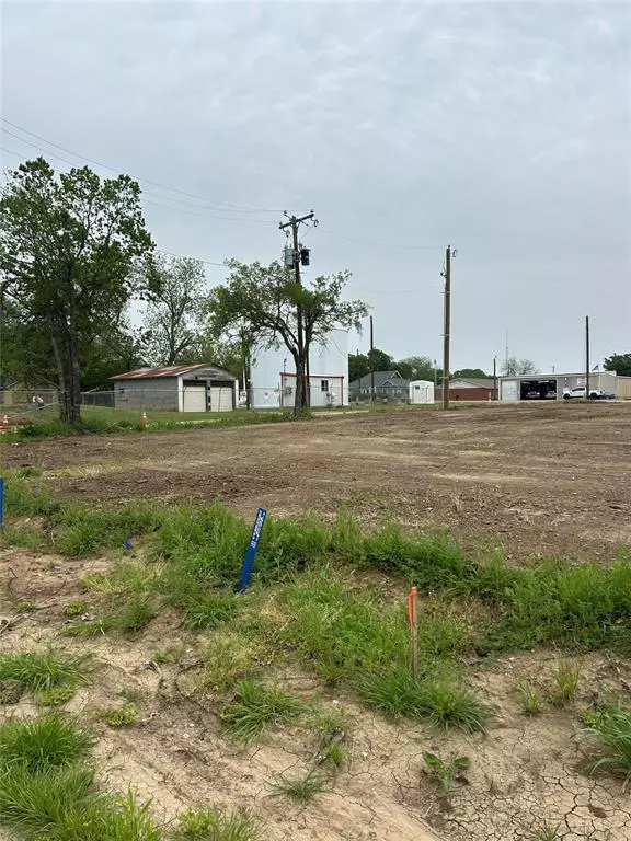 Pottsboro, TX 75076,401 Grayson Street