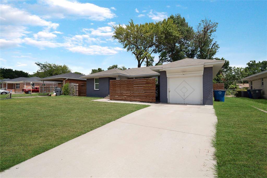 Dallas, TX 75228,10208 San Lorenzo Drive