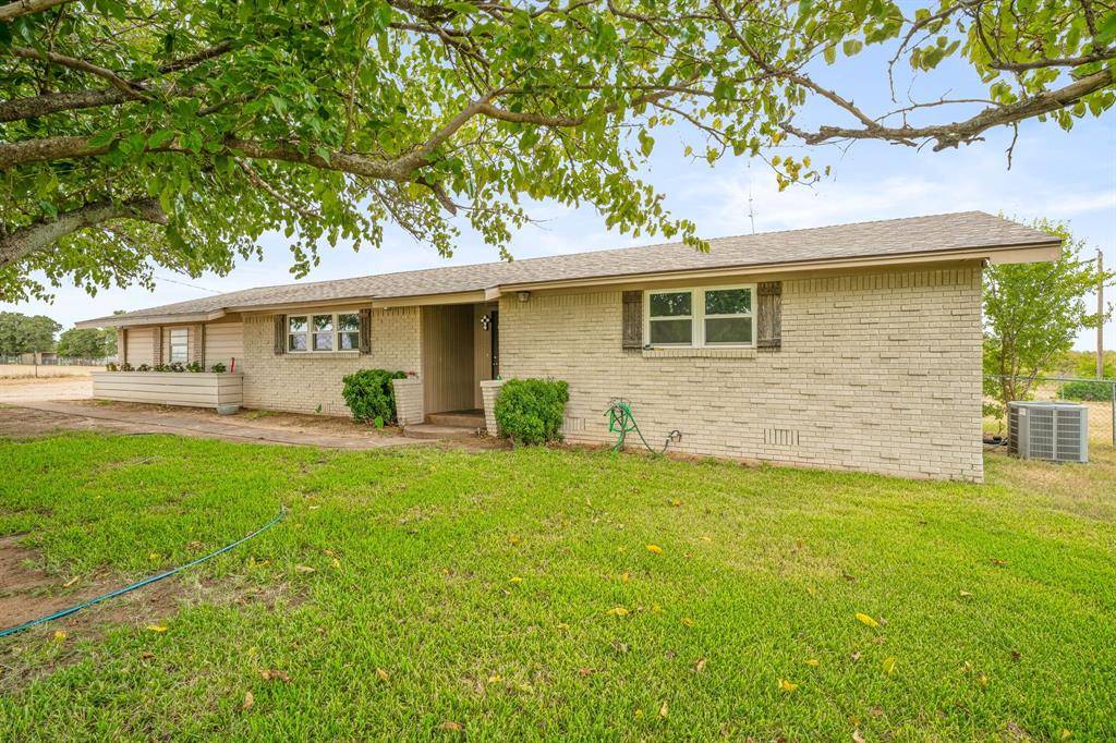 251 Highway 2921, De Leon, TX 76444