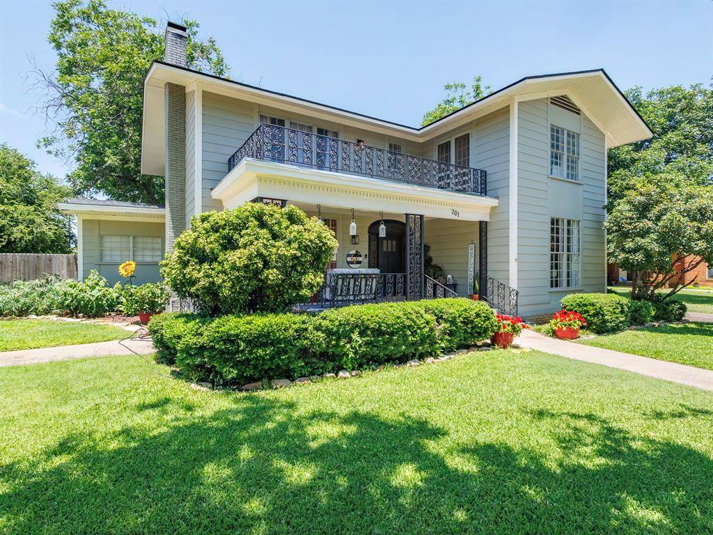 Coleman, TX 76834,201 N Blanco Street