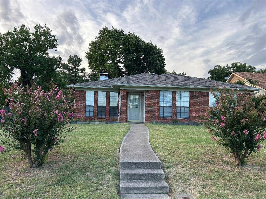 Lewisville, TX 75067,823 Blue Oak Dr Drive