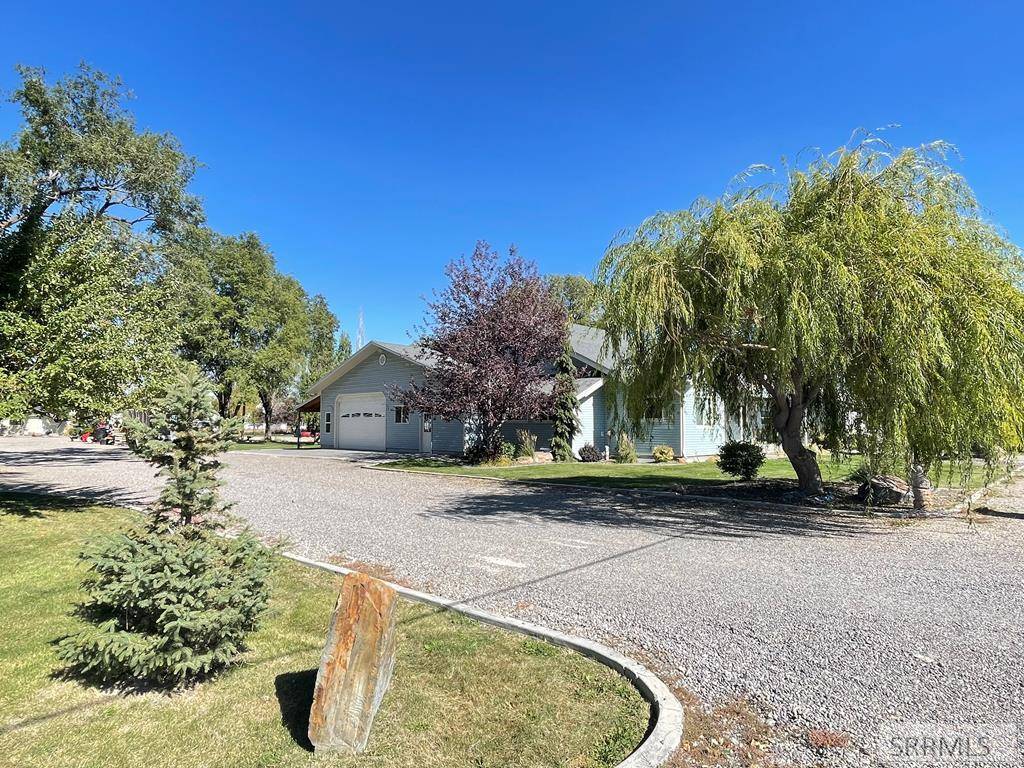 89 W Center Street, Blackfoot, ID 83221