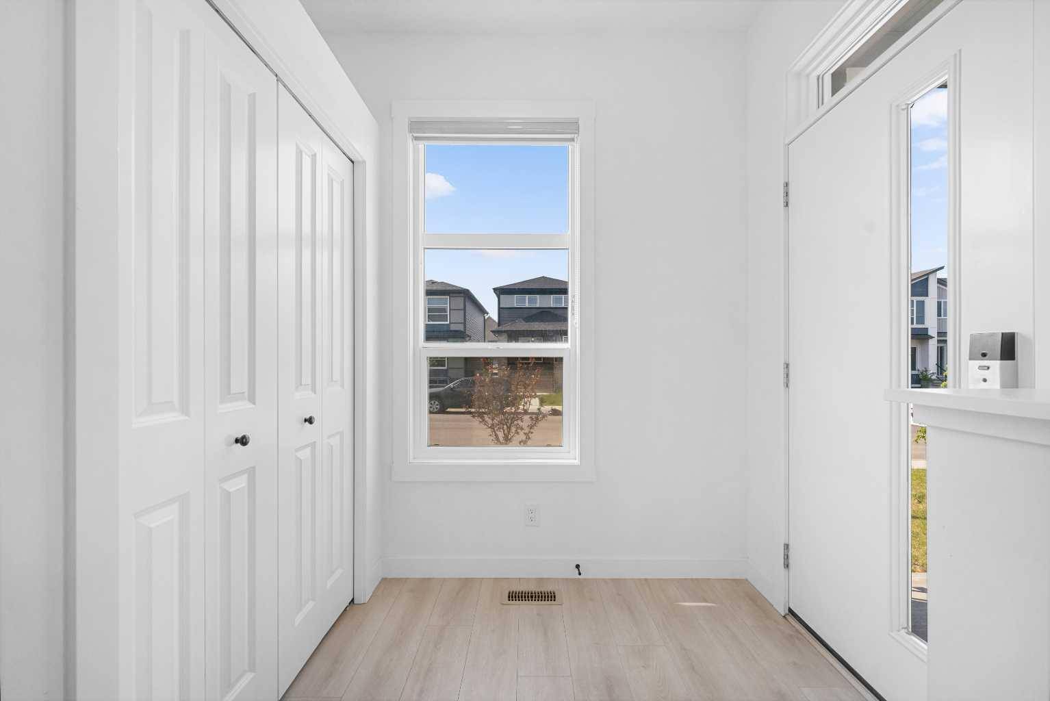 Airdrie, AB T4B 5J6,520 Chinook Winds GDNS SW