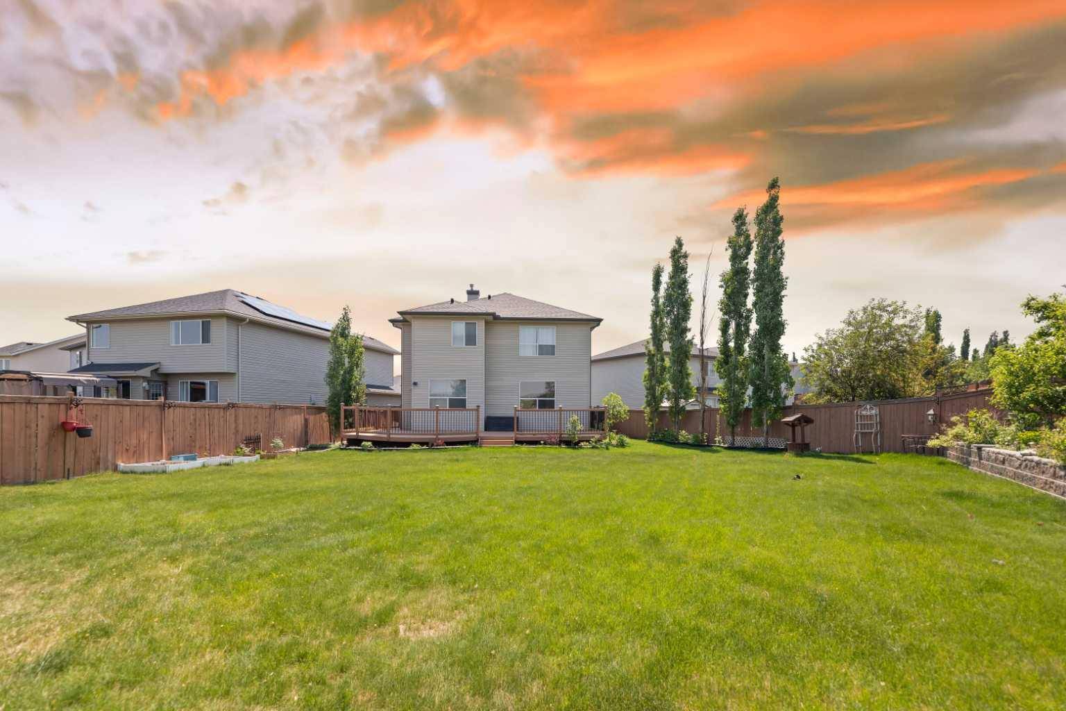 Calgary, AB T3G 4Z5,152 Citadel Meadow Bay NW