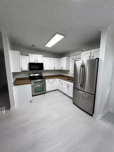 7214 San Castle Blvd, Lantana, FL 33462