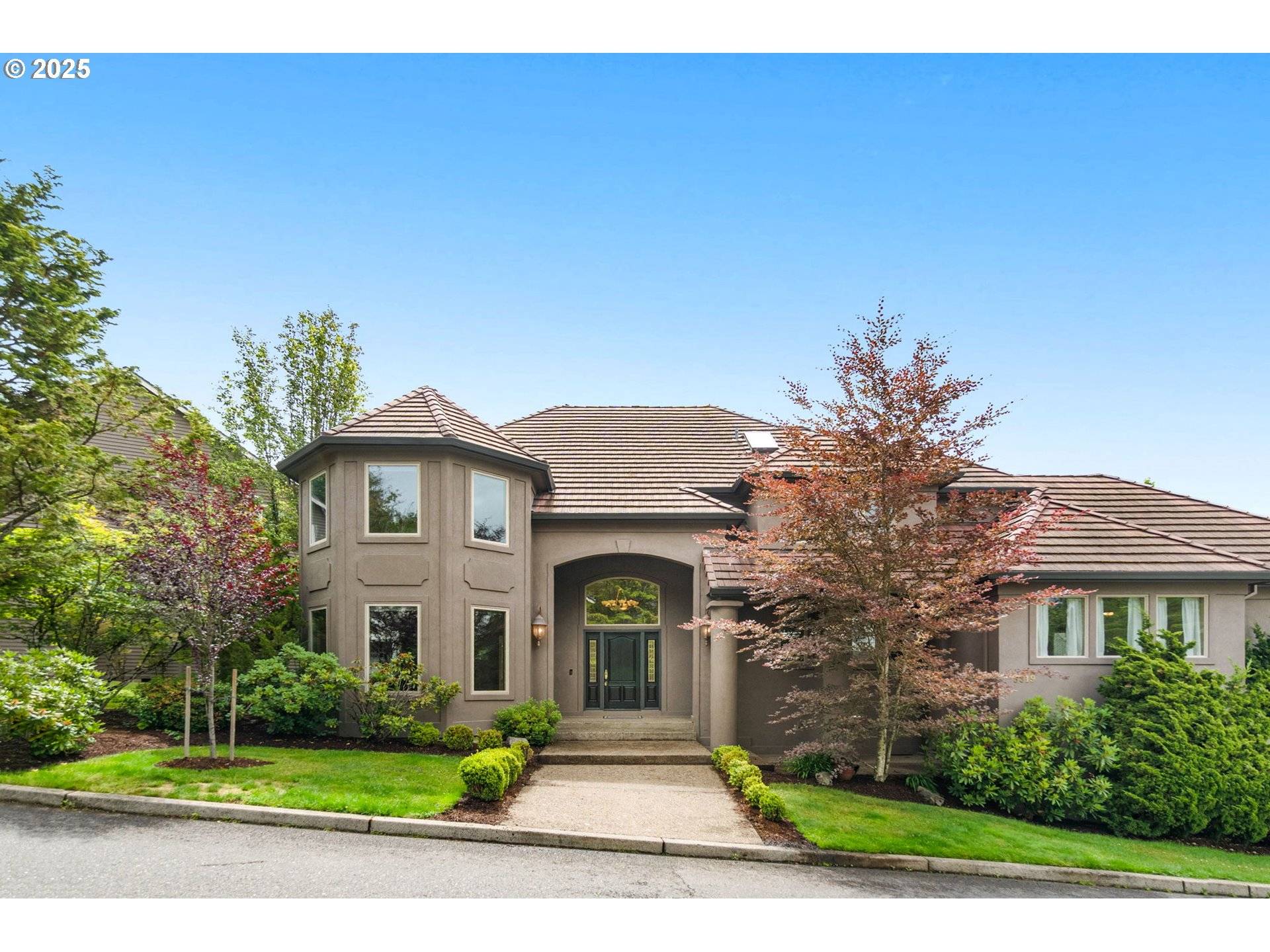 3319 NW SPENCER ST, Portland, OR 97229