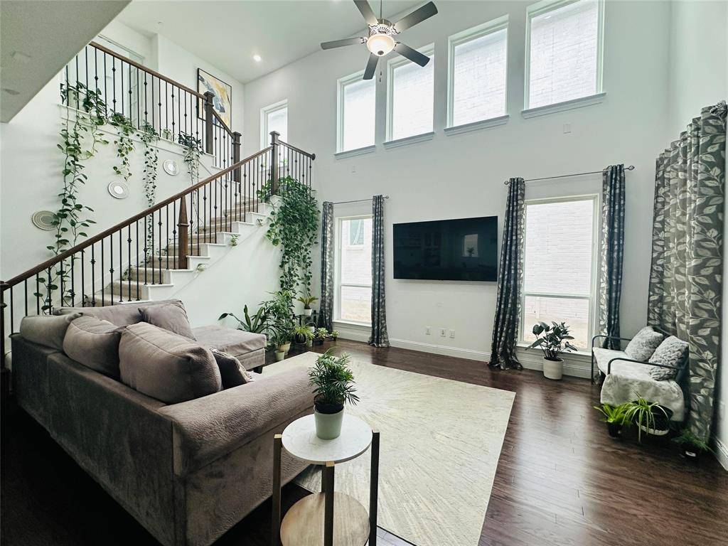 Allen, TX 75013,1055 Sarah Street