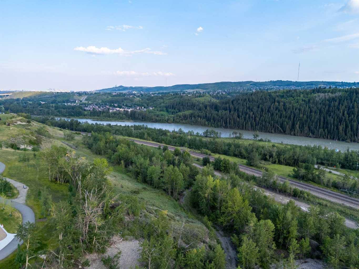 Calgary, AB T3L 0L2,265 Rowmont DR Northwest