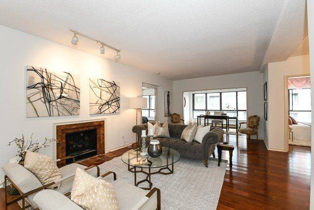 20 Glebe RD W #12, Toronto C03, ON M5P 1C9