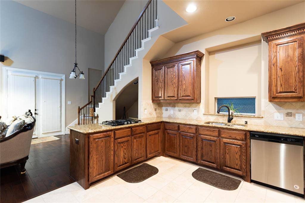 Plano, TX 75074,6425 Academy Lane