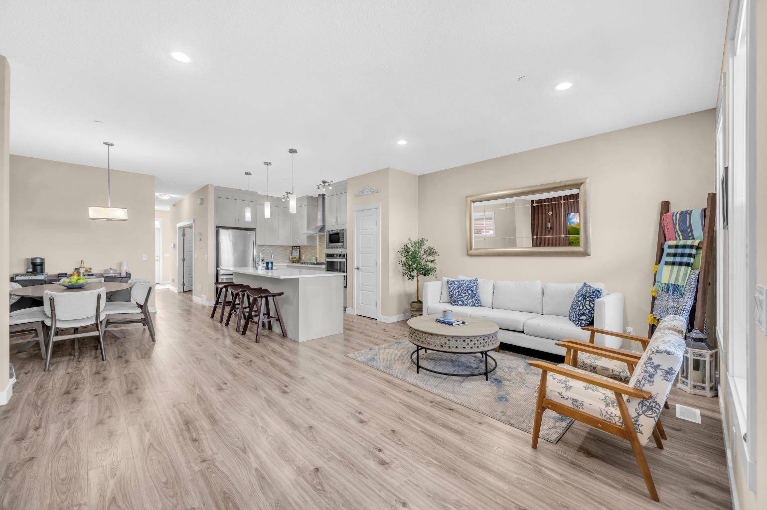 Calgary, AB T3P1N2,14933 1 ST Northwest