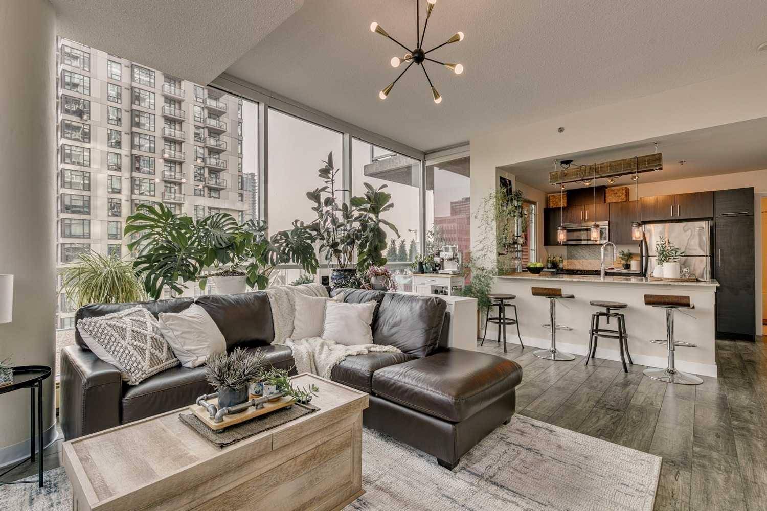 Calgary, AB T2R 0W8,135 13 AVE Southwest #702